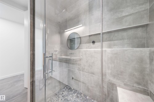 17 Windermere Drive, Edmonton, AB - Indoor Photo Showing Bathroom