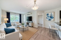 123 270 MCCONACHIE Drive  Edmonton, AB T5Y 3N4