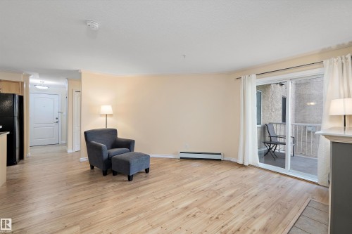 308 9938 104 Street, Edmonton, AB - Indoor