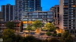 301 11930 100 Avenue  Edmonton, AB T5K 0K5