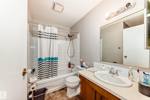 305 14004 26 Street, Edmonton, AB - Indoor Photo Showing Bathroom