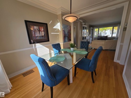 13207 109 Avenue, Edmonton, AB - Indoor Photo Showing Dining Room