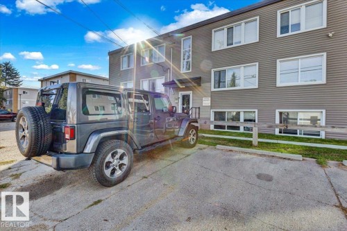 4 9650 82 Avenue, Edmonton, AB - Outdoor