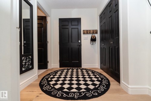 304 14 Mission Avenue, St. Albert, AB - Indoor