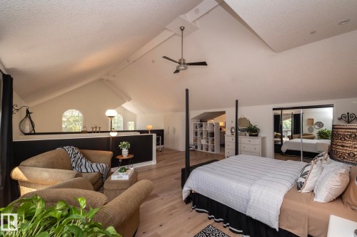 304 14 Mission Avenue, St. Albert, AB - Indoor Photo Showing Bedroom
