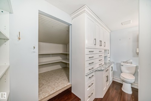 25027 Twp Rd 484, Rural Leduc County, AB - Indoor Photo Showing Bathroom
