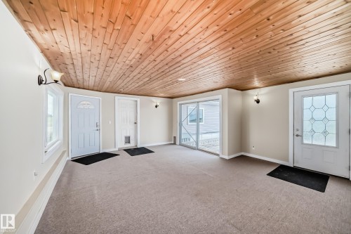 25027 Twp Rd 484, Rural Leduc County, AB - Indoor Photo Showing Other Room