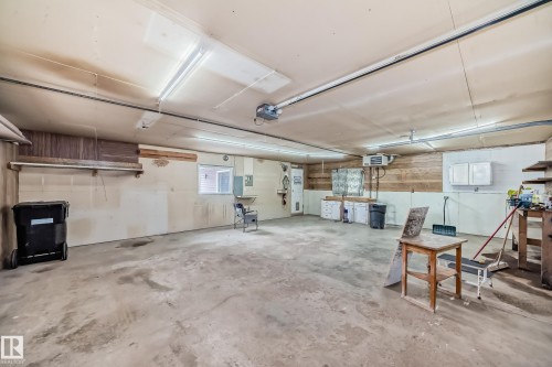 25027 Twp Rd 484, Rural Leduc County, AB - Indoor Photo Showing Garage