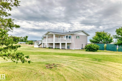 25027 Twp Rd 484, Rural Leduc County, AB - Outdoor