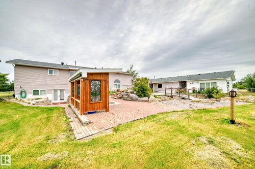 25027 Twp Rd 484, Rural Leduc County, AB - Outdoor With Exterior