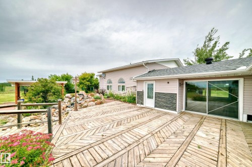 25027 Twp Rd 484, Rural Leduc County, AB - Outdoor