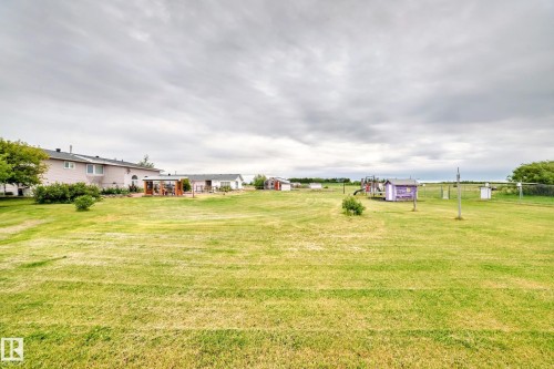 25027 Twp Rd 484, Rural Leduc County, AB - Outdoor