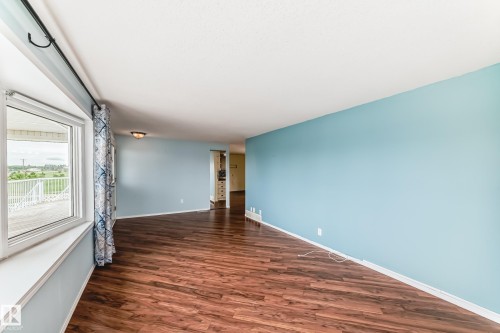 25027 Twp Rd 484, Rural Leduc County, AB - Indoor Photo Showing Other Room