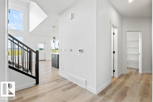 5018 53 Ave, Calmar, AB - Indoor Photo Showing Other Room