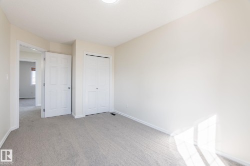 2912 31 Street, Edmonton, AB - Indoor Photo Showing Other Room