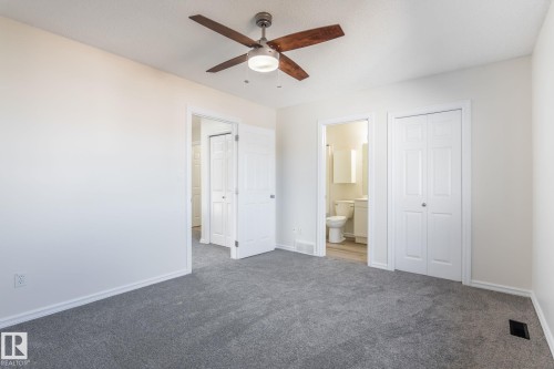 2912 31 Street, Edmonton, AB - Indoor