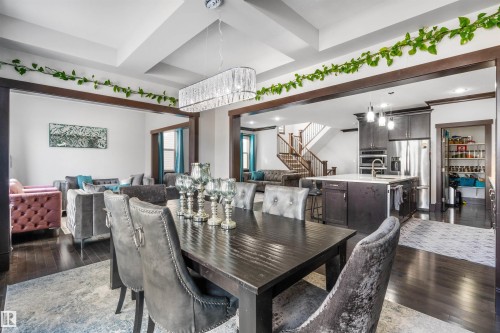 3223 Allan Way, Edmonton, AB - Indoor Photo Showing Dining Room
