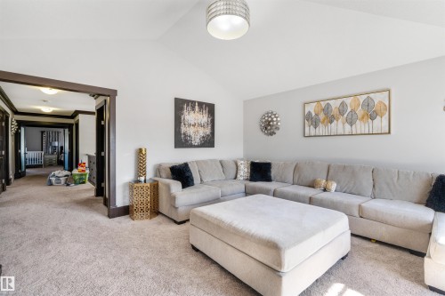 3223 Allan Way, Edmonton, AB - Indoor Photo Showing Living Room