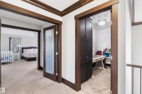 3223 Allan Way, Edmonton, AB - Indoor