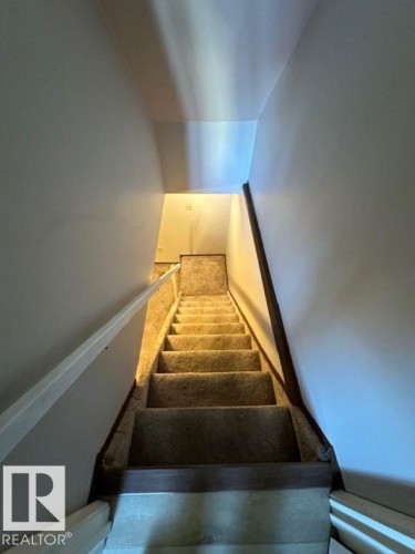 #167 Harrison Drive, Edmonton, AB - Indoor Photo Showing Other Room