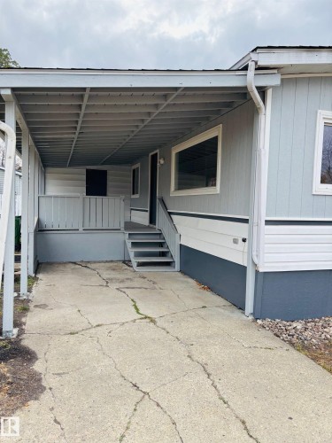 67 Ridgeway Dr, Edmonton, AB - Outdoor