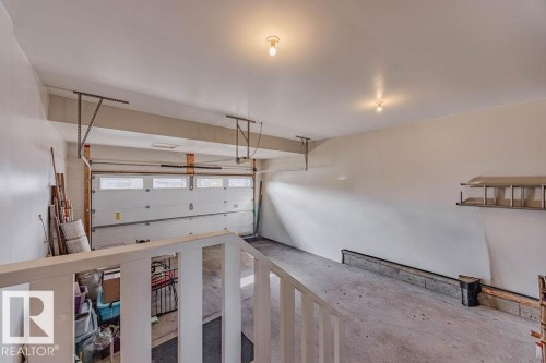 1019 Coopers Hawk Link, Edmonton, AB - Indoor Photo Showing Garage