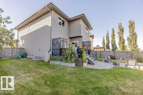 1019 Coopers Hawk Link, Edmonton, AB - Outdoor