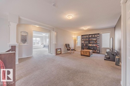 1019 Coopers Hawk Link, Edmonton, AB - Indoor