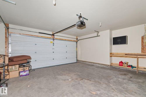 #29 655 Watt Boulevard Sw, Edmonton, AB - Indoor Photo Showing Garage