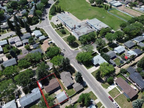 15640 92 Avenue, Edmonton, AB 