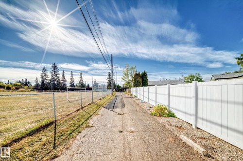 4603 116A Street, Edmonton, AB - Outdoor With View