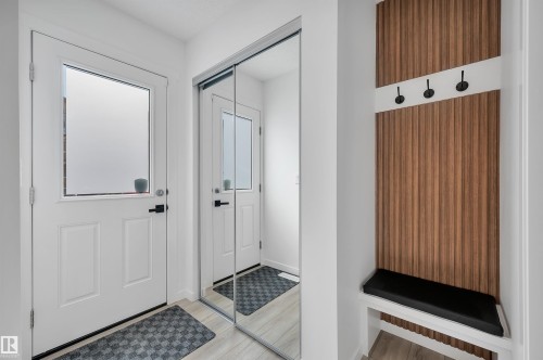 19 525 Secord Boulevard, Edmonton, AB - Indoor Photo Showing Other Room