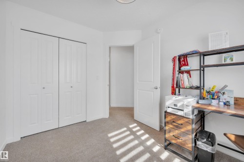 19 525 Secord Boulevard, Edmonton, AB - Indoor