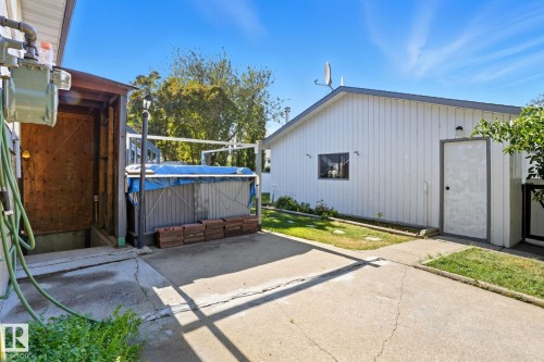 5508 54 Street, Beaumont, AB - Outdoor With Exterior