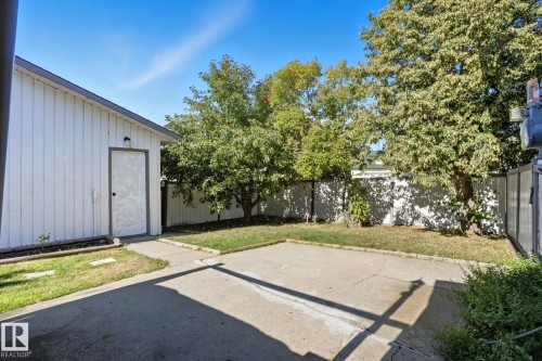 5508 54 Street, Beaumont, AB - Outdoor