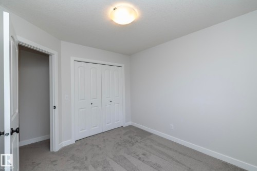 197 Birchwood Close, Devon, AB - Indoor Photo Showing Other Room