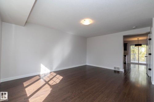 197 Birchwood Close, Devon, AB - Indoor Photo Showing Other Room