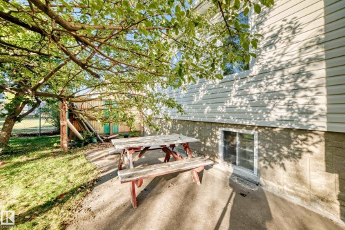 11424 105 Street, Edmonton, AB - Outdoor