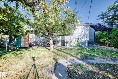 11424 105 Street, Edmonton, AB - Outdoor