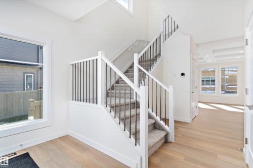 7181 177A Ave, Edmonton, AB - Indoor Photo Showing Other Room