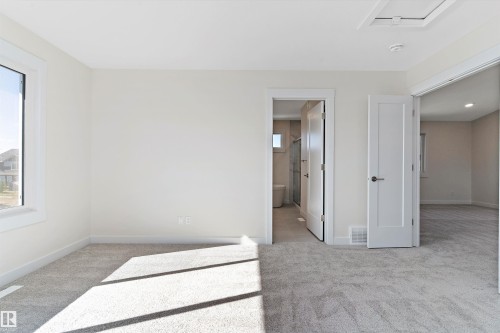 7181 177A Ave, Edmonton, AB - Indoor