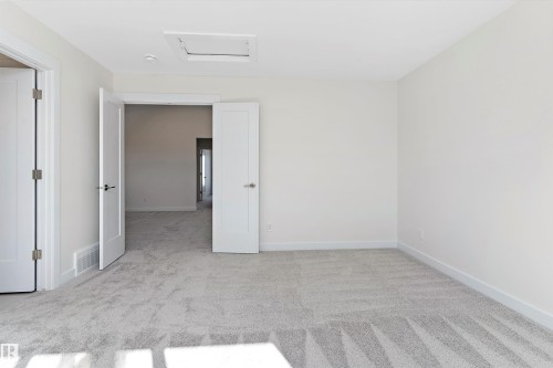 7181 177A Ave, Edmonton, AB - Indoor Photo Showing Other Room