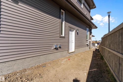 7181 177A Ave, Edmonton, AB - Outdoor With Exterior