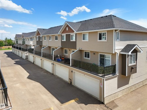 33 9535 217 Street, Edmonton, AB - Outdoor