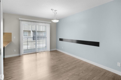 33 9535 217 Street, Edmonton, AB - Indoor Photo Showing Other Room