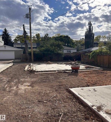 11613 79 Avenue, Edmonton, AB - Outdoor