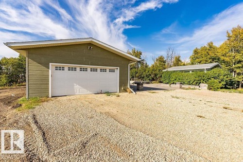 224061 Twp Road 462, Rural Wetaskiwin County, AB - Outdoor