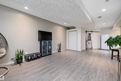 135 Gilmore Way, Spruce Grove, AB - Indoor