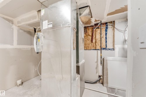 2404 13 Avenue, Edmonton, AB - Indoor Photo Showing Basement