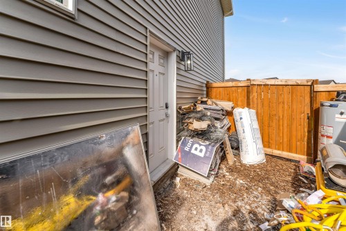 2404 13 Avenue, Edmonton, AB - Outdoor